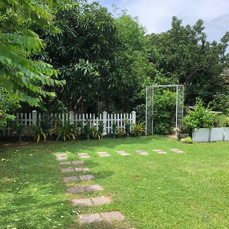 Howick Residence Katunayake Exterior photo